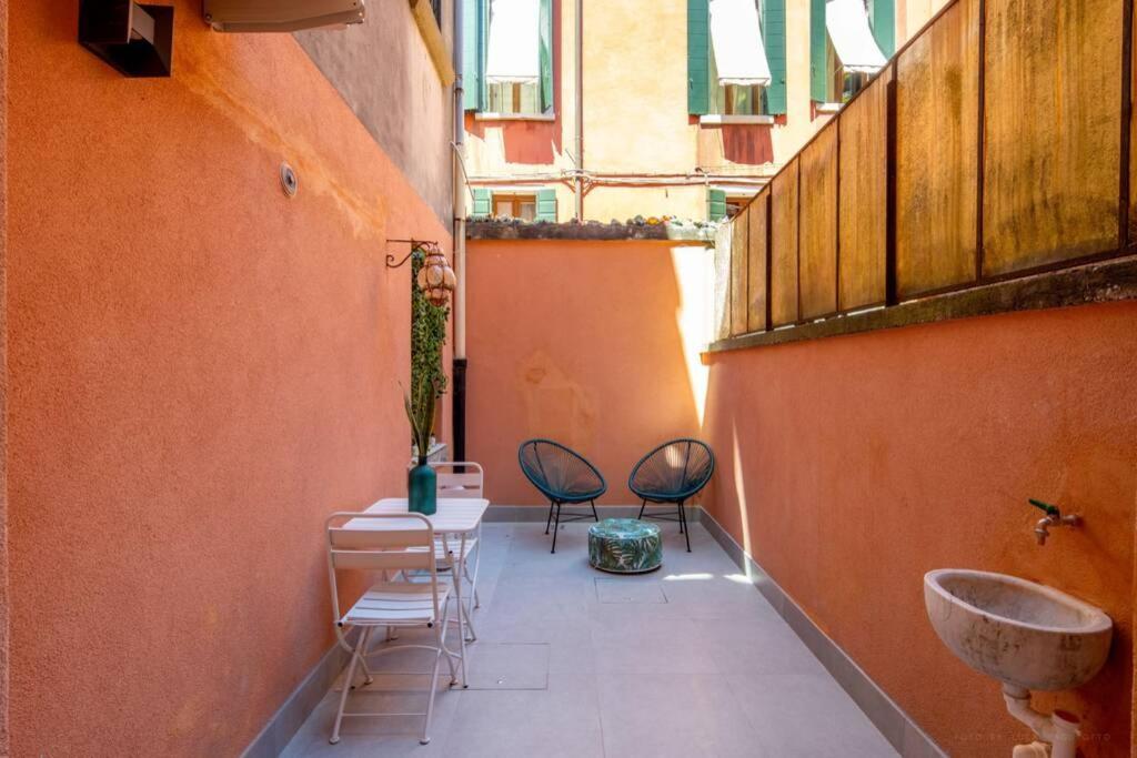 Ormesini Courtyard Apartment Венеция Екстериор снимка